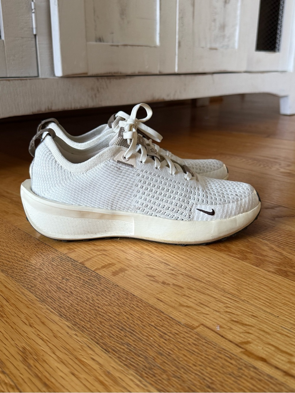 Nike Interact Run Womens 7.5